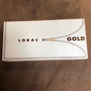 Lorac unzipped gold palette